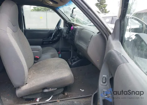 2000 Ford Ranger Xlt from USA, damaged, VIN 1FTZR15X3YPC05968